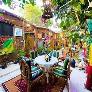  Guest house Peace Garden & Camp